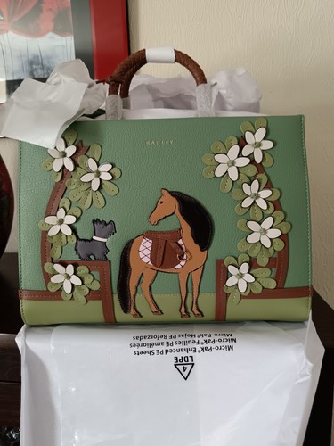 Nwt year the horse - year,