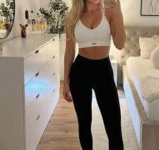 Alo Women’s Sports Bra
