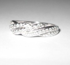 Diamonique 0.3ct tw Simulated