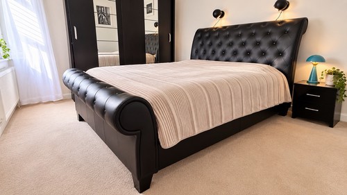 Black faux leather king - black,