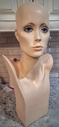 Vtg 70s alien mannequin head - 70s,