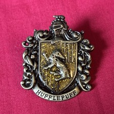 Hufflepuff Harry Potter Pin Brooch Hogwarts Badge Enamel Jewelry Metal Gift