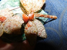 NATURAL GREEN QUARTZ GRANITE SLAB LOVELY VEINING + STONE ENCRUSTED BUTTERFLY