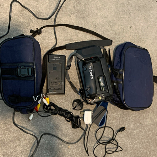 Sony ccd tr75e - handycam, video