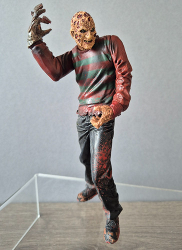 Mcfarlane movie maniacs freddy - mcfarlane,