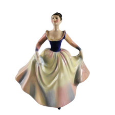 Royal Doulton Figurine Lisa