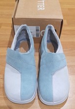 LOVELY LADIES HOTTER WRAP