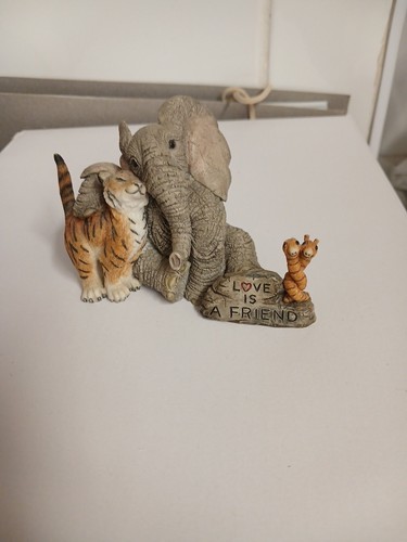Tuskers elephant figurine - ,