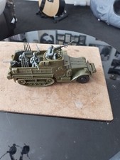 1/32  ww2 cts  american  half track with crew and 30 cal M/C guns ect