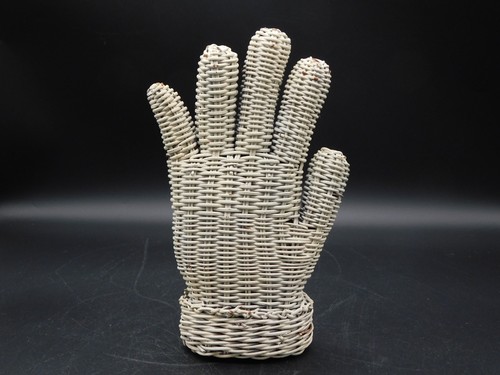 Vintage white wicker hand - white,