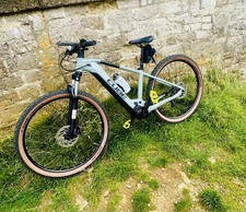 Cube Reaction Hybrid