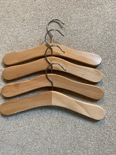 4x Wooden Hangers - Newborn to Toddler Size for Nursery Wardrobe (25cm)