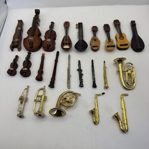 Miniature musical instruments - musical,