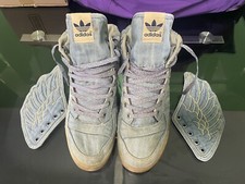 Adidas Jeremy Scott Wings