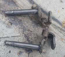 VOLKSWAGEN MK1 MK2 GOLF MK1 GOLF CABRIOLET SEAT LOCKING PINS WITH SPRINGS