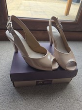 Womens Clarks Nude Patent High Heel Peep Toe Court UK Size 6.5 D EUR 40