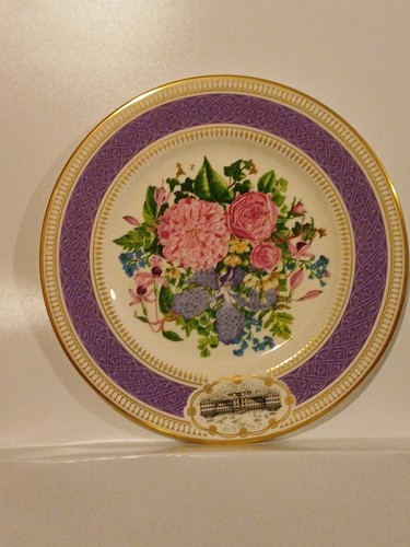 Chelsea flower show plate - flower,