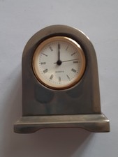 Miniature Quartz Desk Mantel