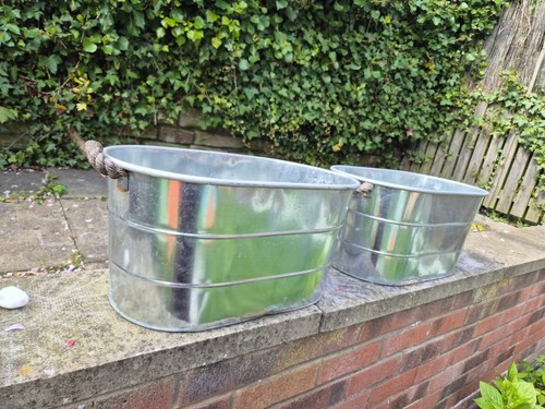Galvanised metal oval - galvanised,
