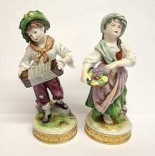 OLDEST VOLKSTEDT PORCELAIN PAIR OF FIGURES.