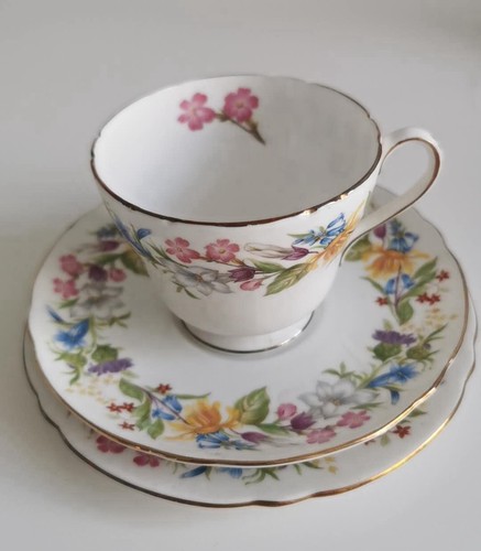 Vintage shelley tea - shelley, trio