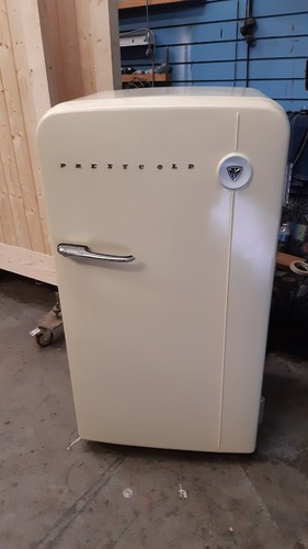 Vintage 1950s fridge freezer - 1950s,