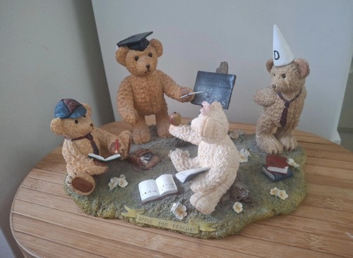 Apple for teacher - beau, bears