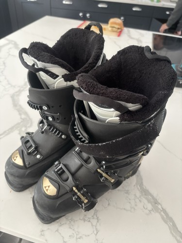 Ski boots size cruzar w9 - boots, 6