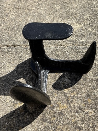 Vintage cast iron cobblers - cast,