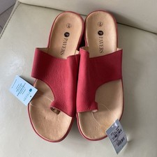 Pavers Size 6 Leather Mules