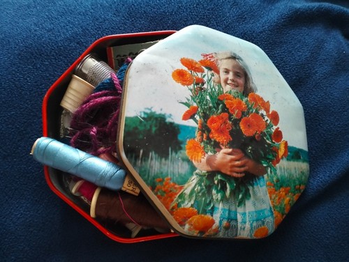 Vintage tin filled with sewing - filled,