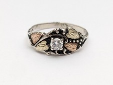 Black Hills Gold 10K Leaves +