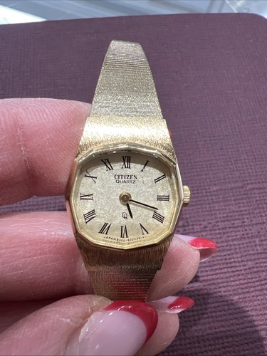 Citizens women vintage watch - women's,