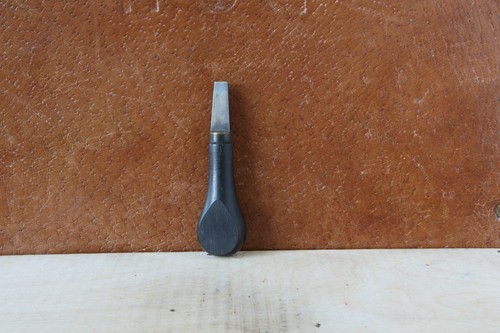Antique tiny pistol case - antique,