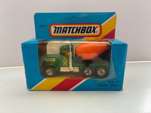 Matchbox peterbilt - matchbox,