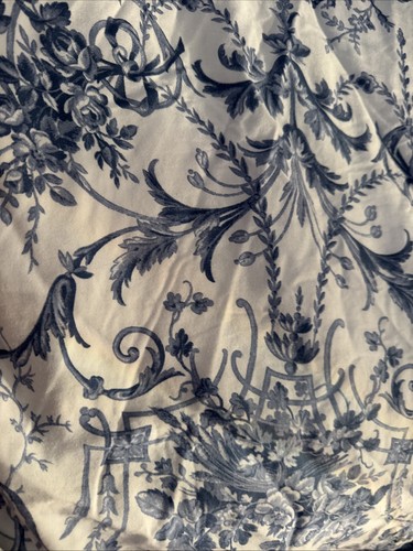 Beautiful laura ashley - laura,