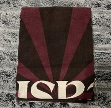 Harry Styles Pleasing Gigantic