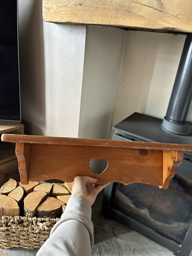 Vintage 90s wooden pine