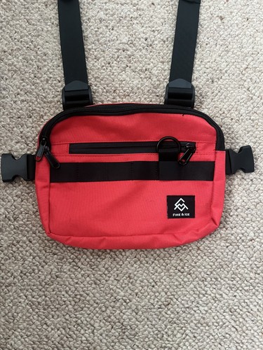 Chest rig pouch red - chest, rescue