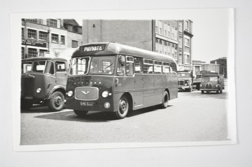 Bedford coach bus private 646 - bedford,