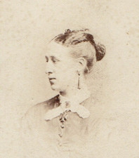 1869 BRISTOL CDV PORTRAIT LADY