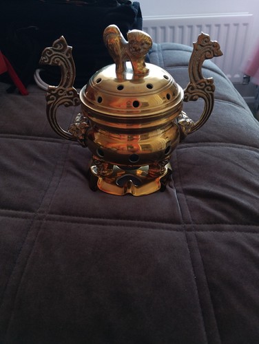 Oriental bronze incense burner - bronze,