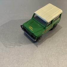 Dinky Toys Matchbox 1/43 Land Rover SWB Green Beige Canopy
