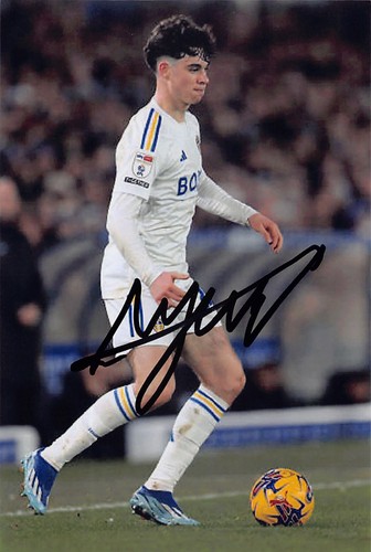 Archie gray signed 6x4 - archie,