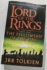 The Fellowship of the Ring: Fellowship of the Ring Vol 1 JRR Tolkien Book Novel 