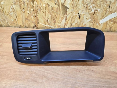 Volvo s60 2014 dash center - volvo,