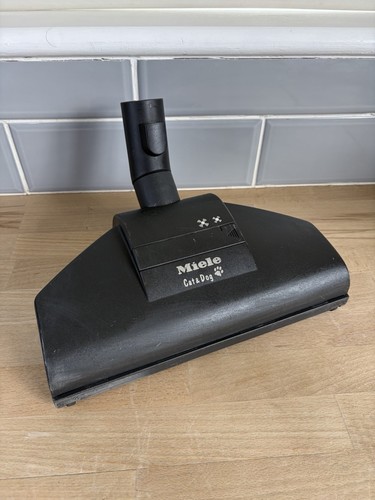 Miele cat dog - &,
