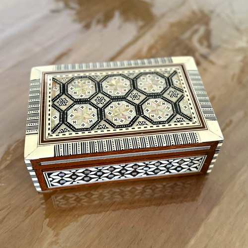 Handcrafted inlaid jewellery - inlaid,