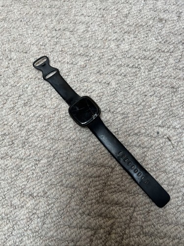 Fitbit versa spare or - -,