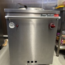 Small Shaan Tandoori Clay Oven with Lid Perfect For Home Use And Fully Working